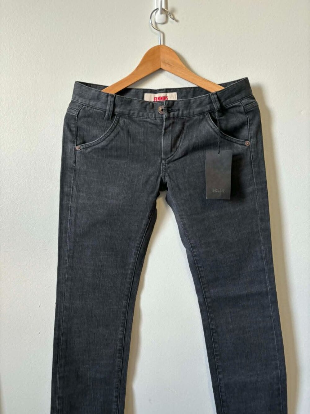 Fanmdis jeans - Size 27 - New with tag